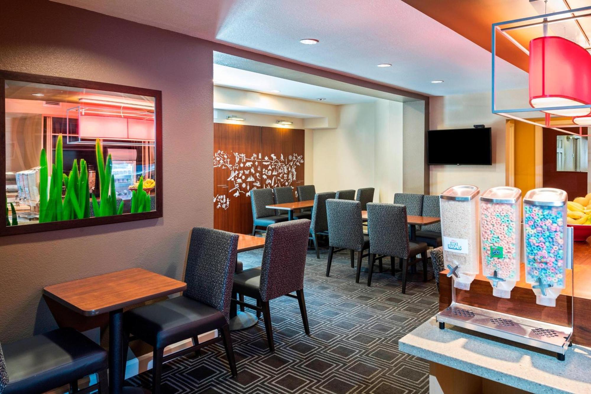 Towneplace Suites By Marriott Atlanta Kennesaw Esterno foto