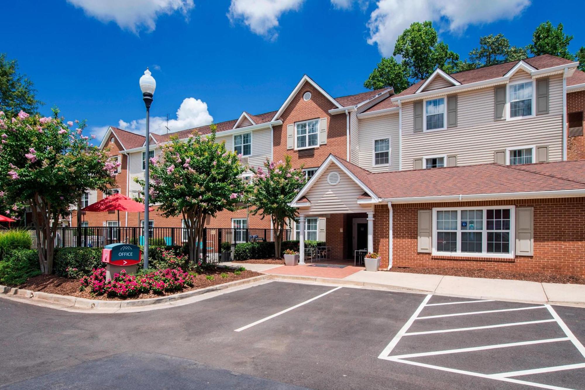 Towneplace Suites By Marriott Atlanta Kennesaw Esterno foto