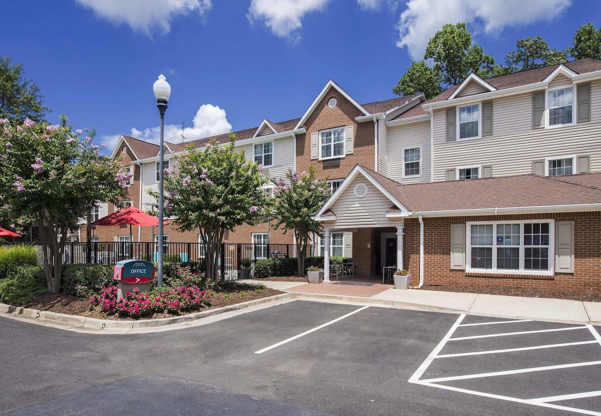 Towneplace Suites By Marriott Atlanta Kennesaw Esterno foto