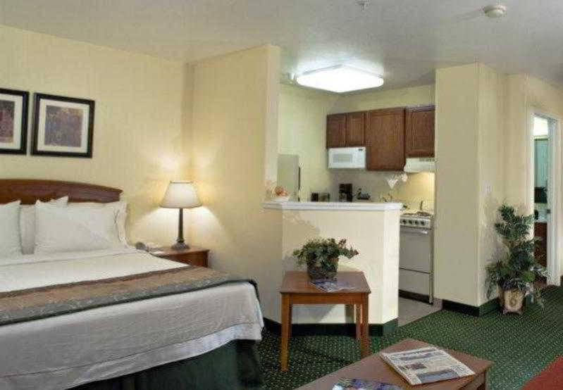 Towneplace Suites By Marriott Atlanta Kennesaw Esterno foto